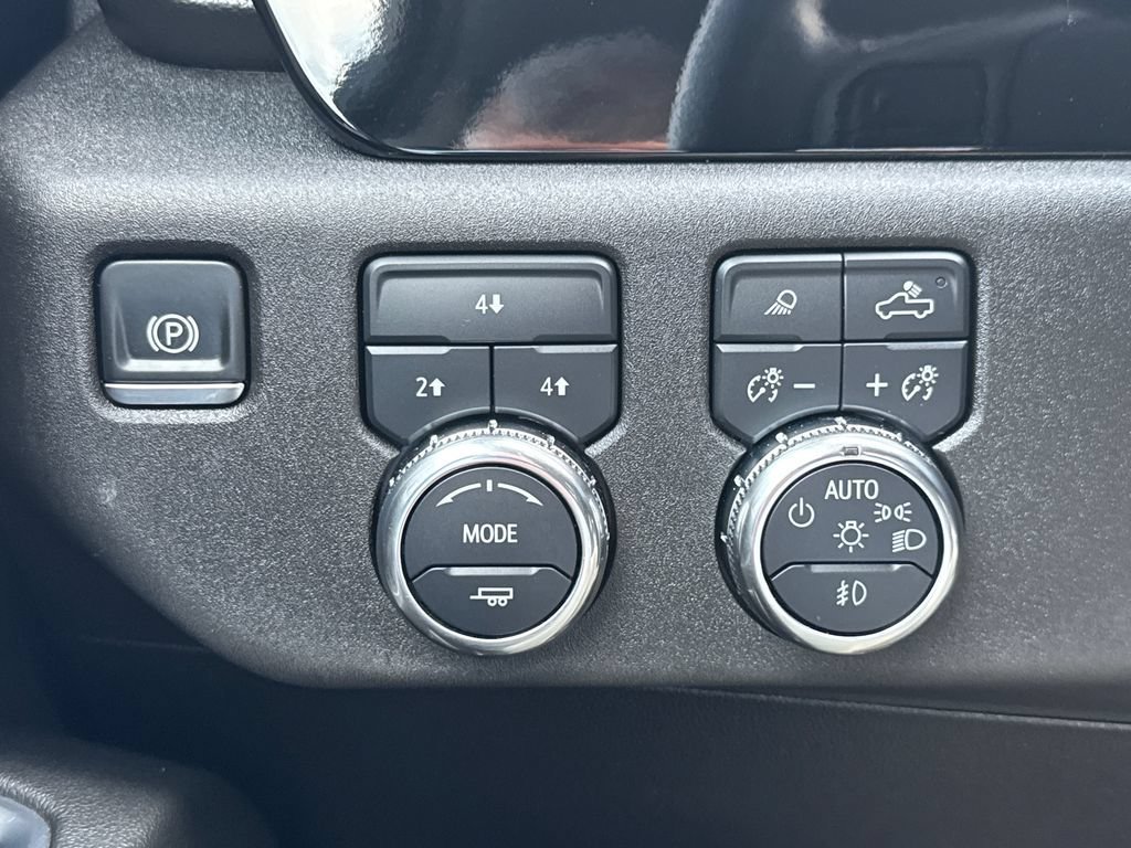 Certified 2025 GMC Sierra 2500 SLE w/ SLE Value Package; AWD/4WD image 31