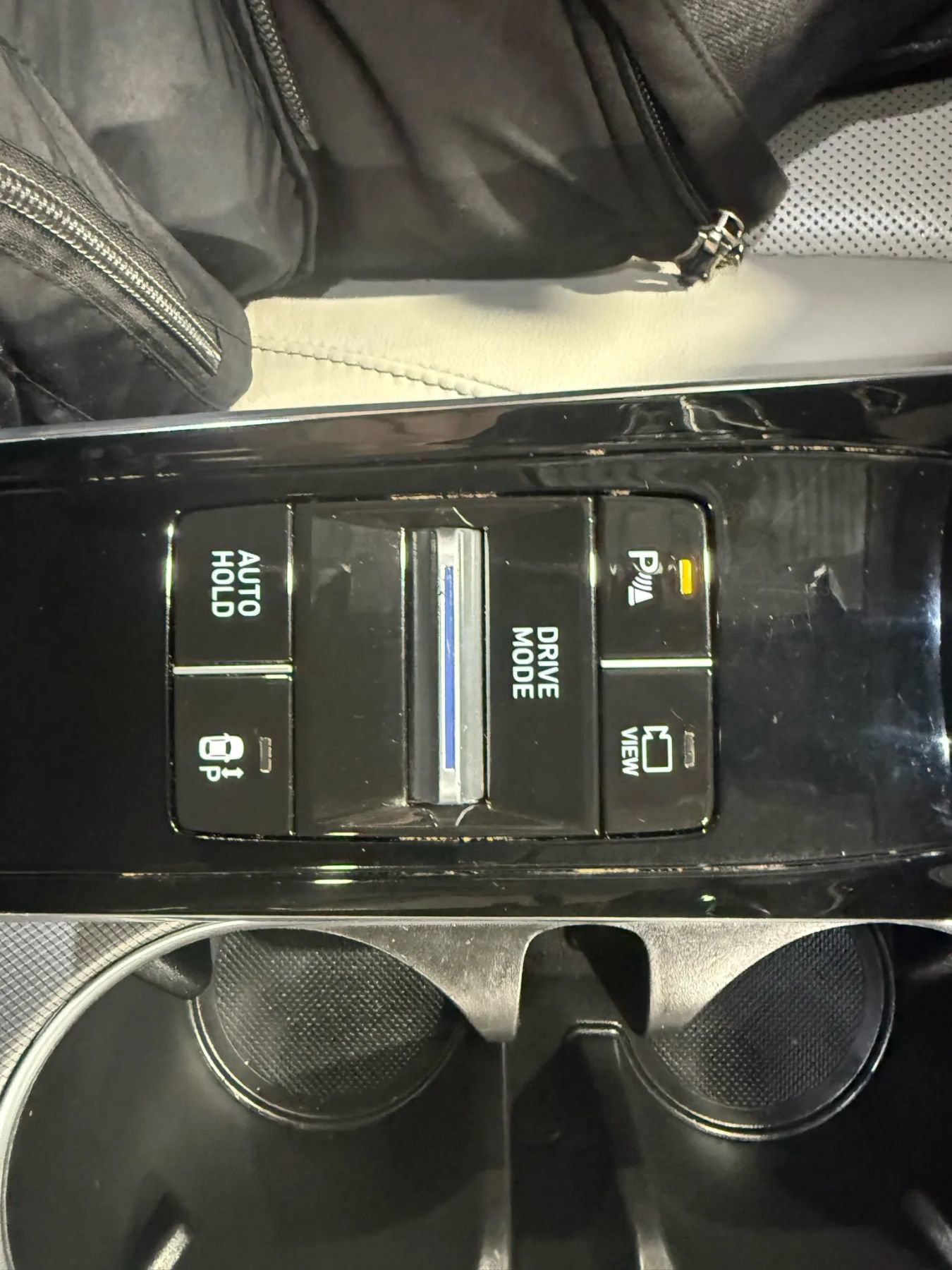 Used 2021 Hyundai Sonata Limited w/ Winter Weather Package image 22