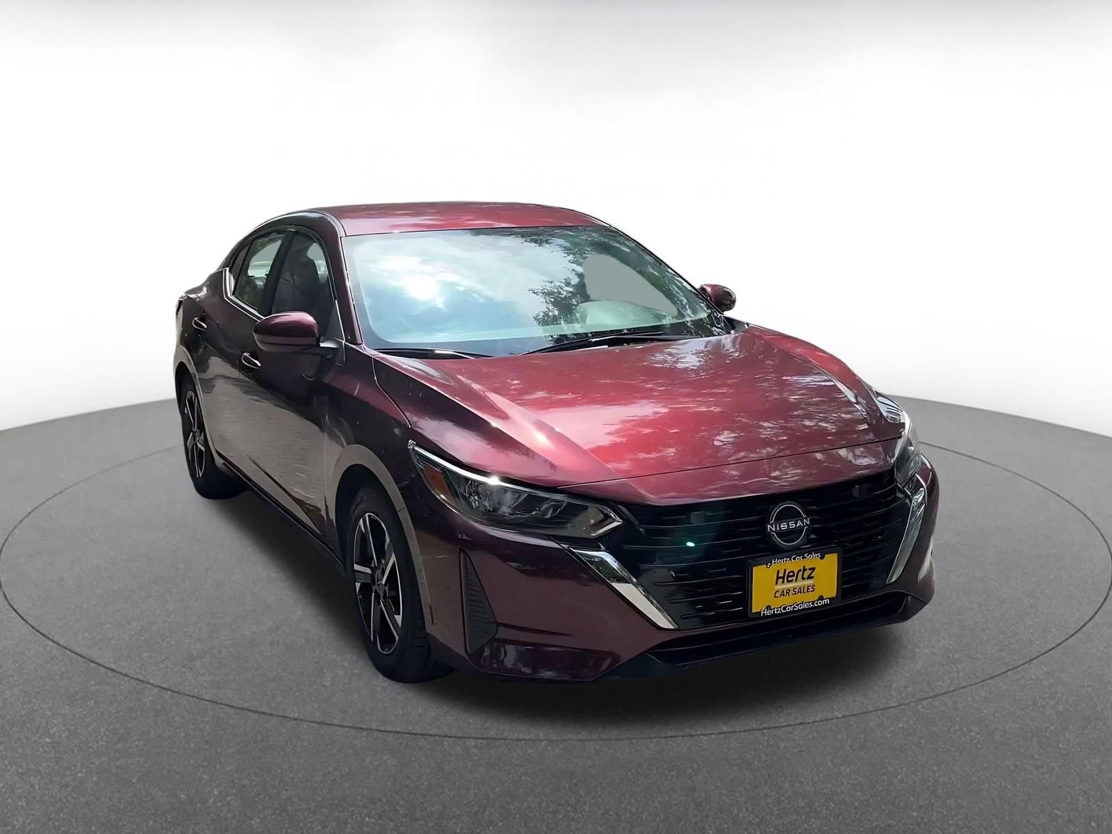 Used 2025 Nissan Sentra SV FWD image 3