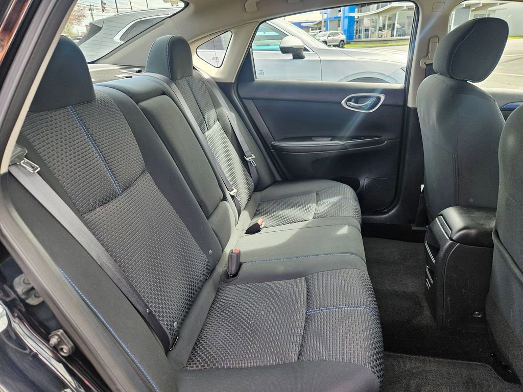 Used 2019 Nissan Sentra SR image 28