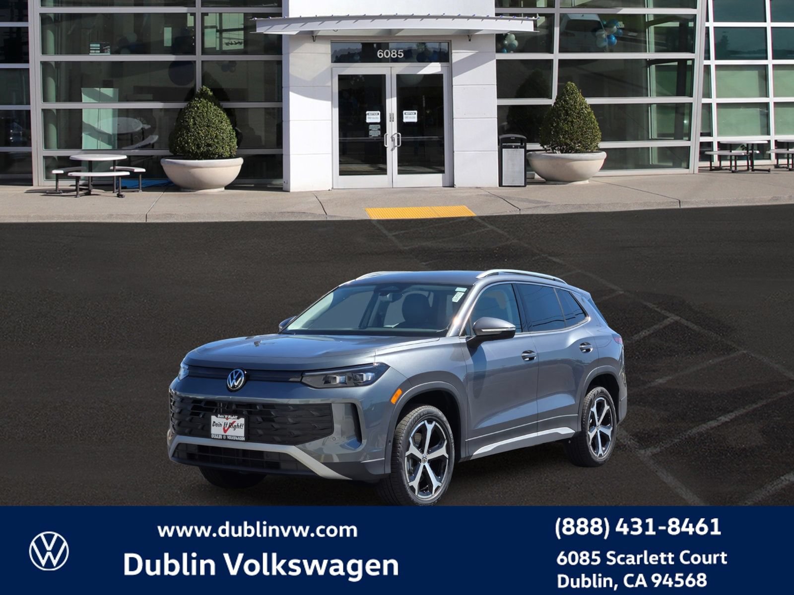 New 2026 Volkswagen Tiguan SE AWD/4WD image 8