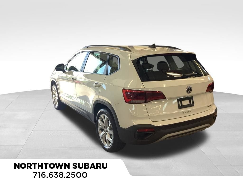 Used 2023 Volkswagen Taos S w/ Driver Assistance Package AWD/4WD image 3