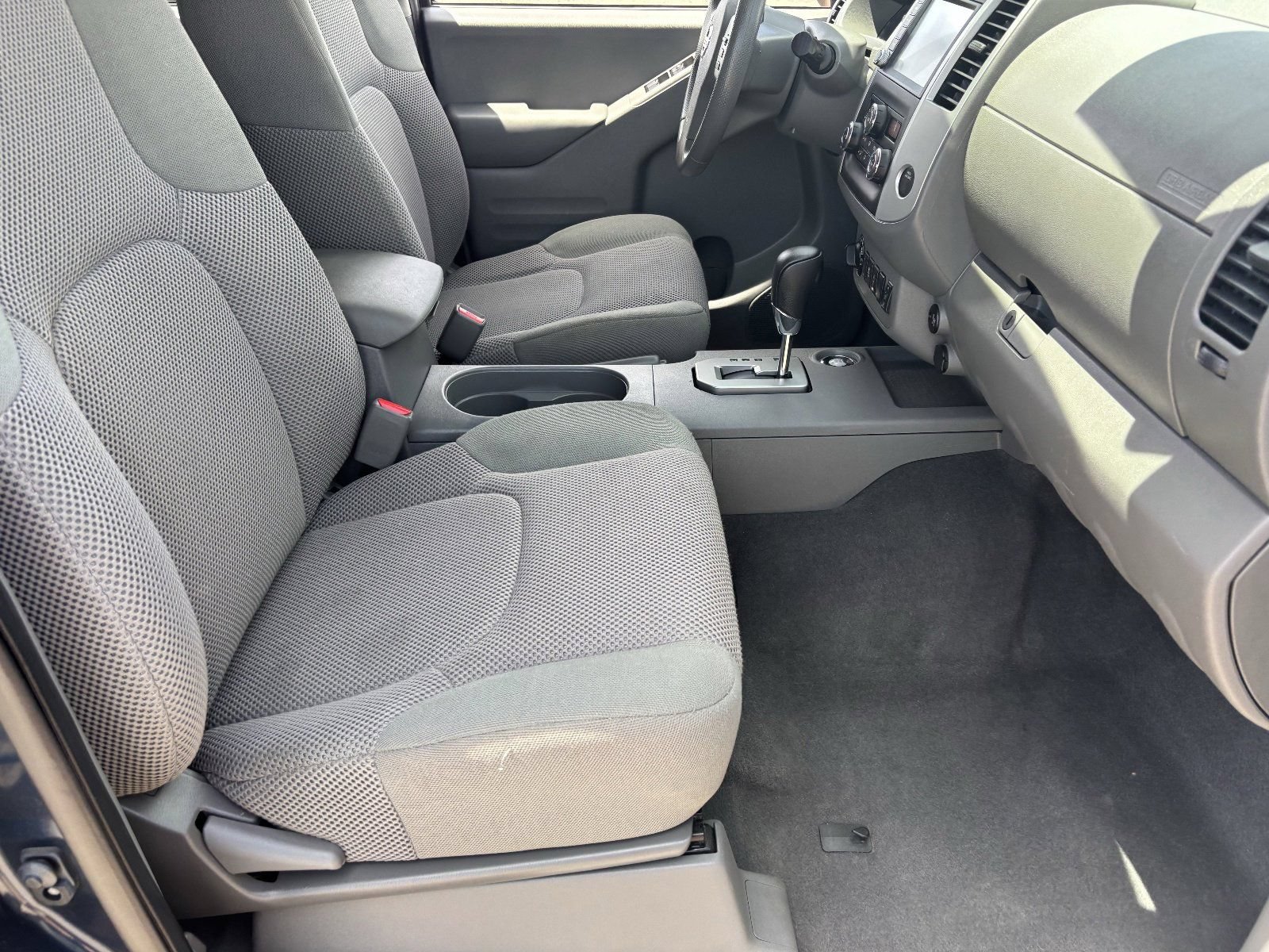 Certified 2021 Nissan Frontier SV AWD/4WD image 12