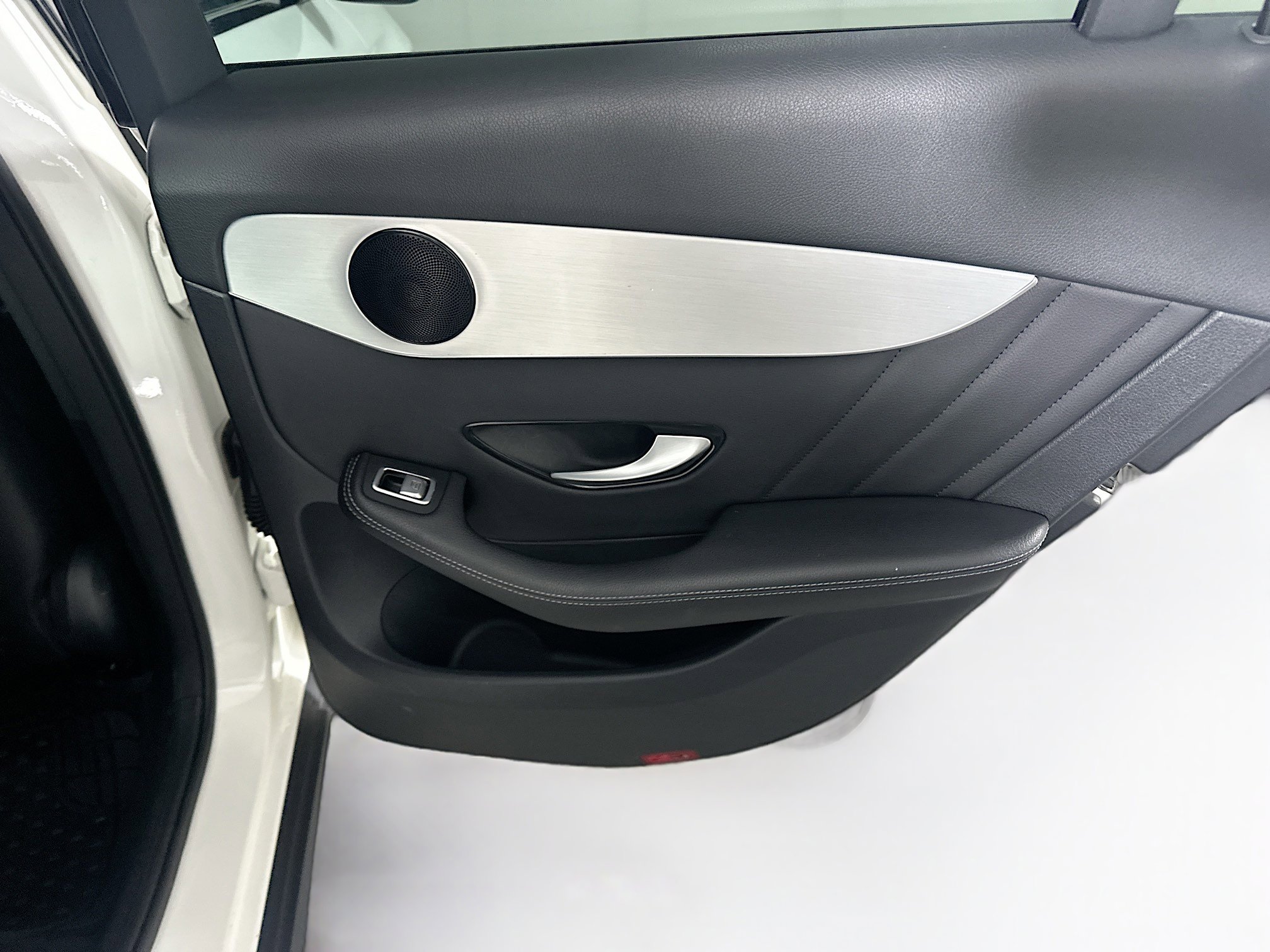 Used 2022 Mercedes-Benz GLC 300 image 29