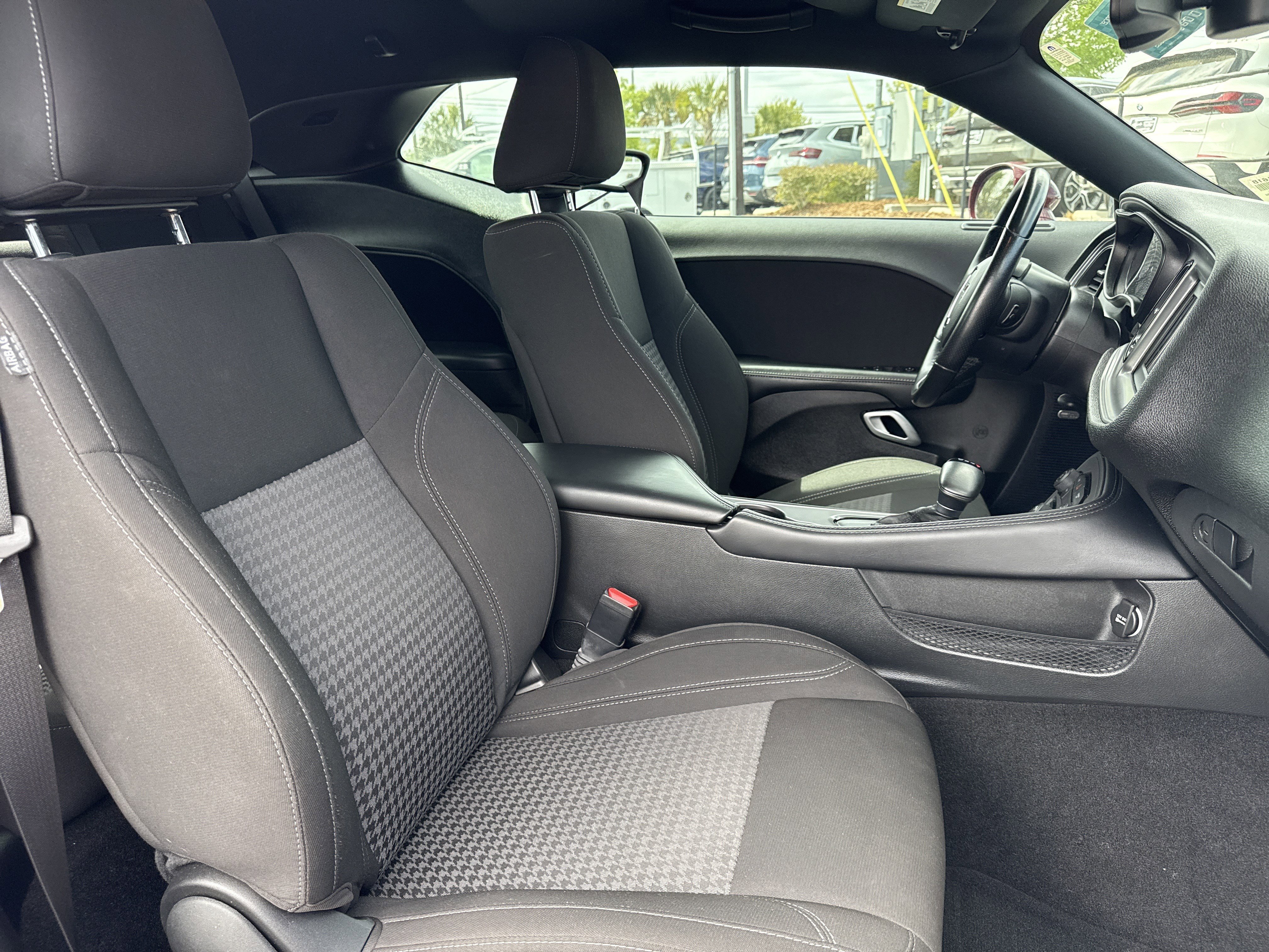 Used 2023 Dodge Challenger SXT w/ Blacktop Package image 30