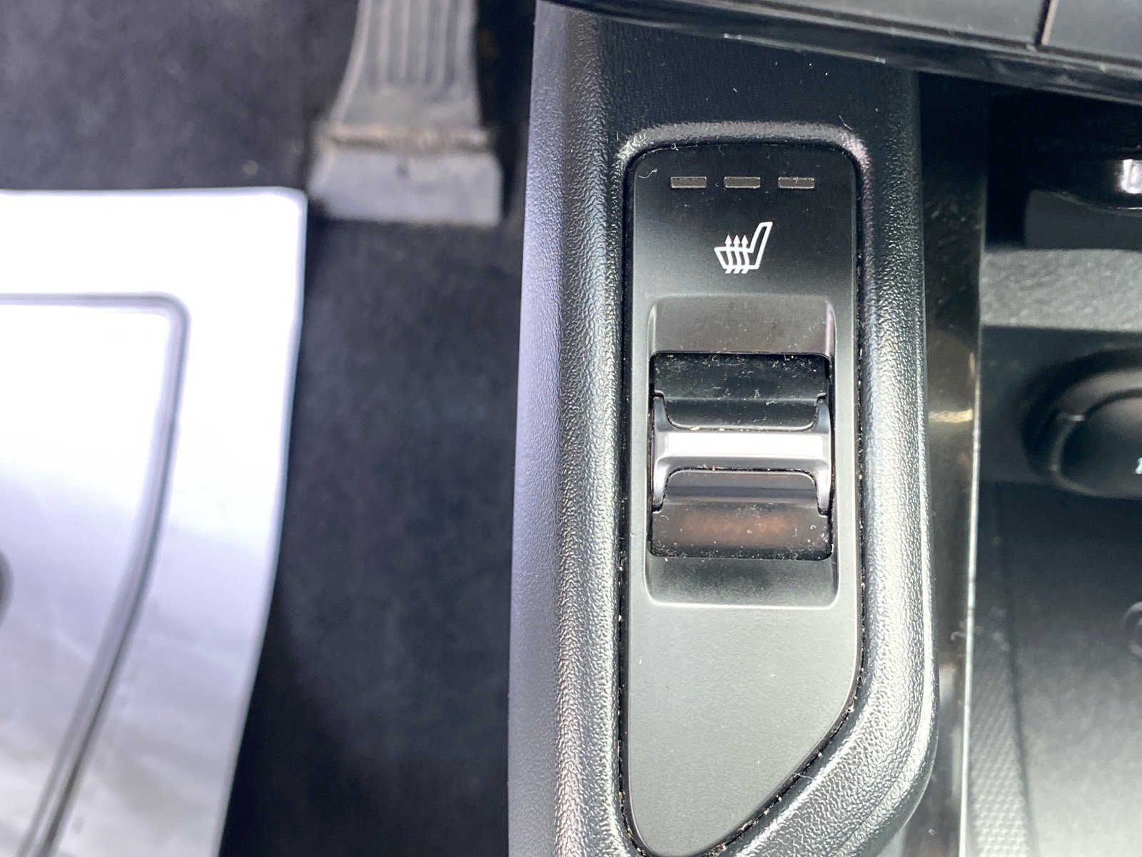 Certified 2023 Kia Telluride S w/ S Sunroof Package image 16