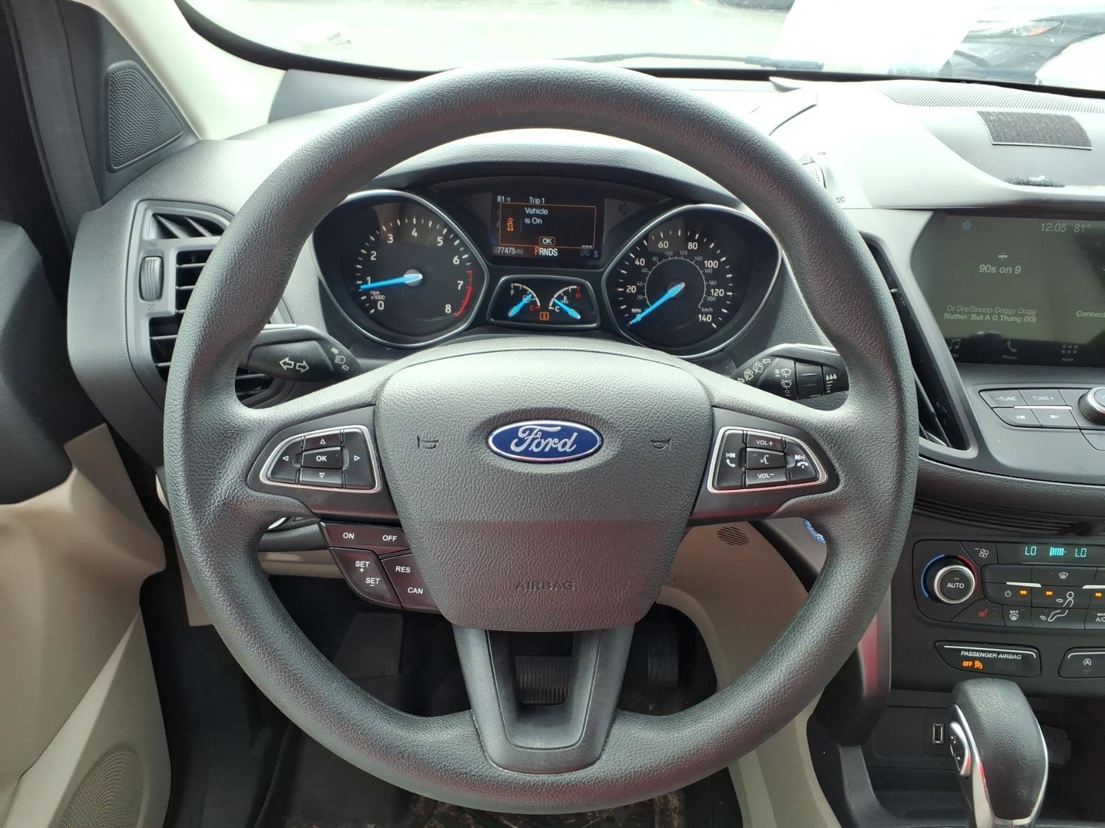 Used 2019 Ford Escape SE image 22