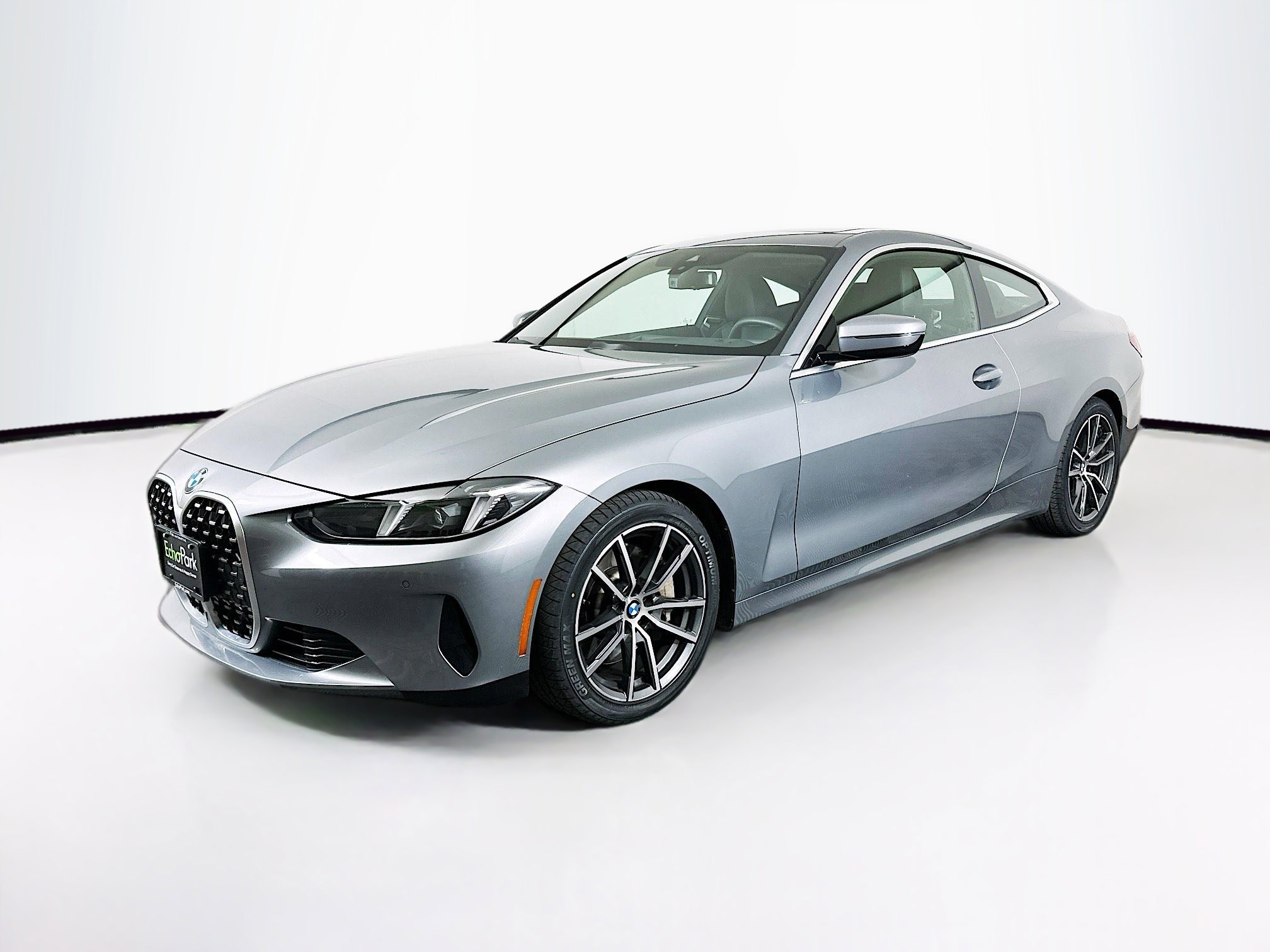 Used 2025 BMW 430i Coupe w/ Premium Package RWD image 3