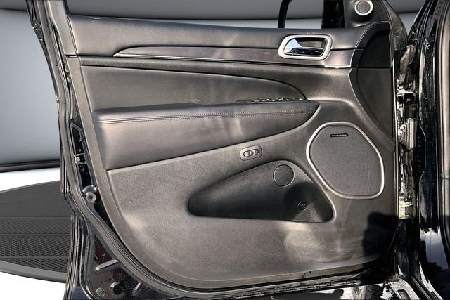 Used 2018 Jeep Grand Cherokee High Altitude AWD/4WD image 19