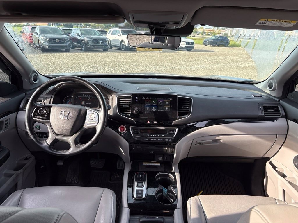 Used 2019 Honda Pilot Touring image 17