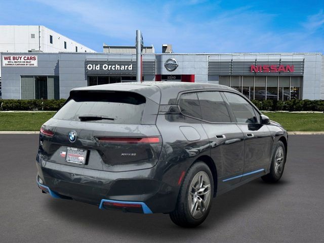 Used 2023 BMW iX xDrive50 w/ Ultimate Package 2 image 4