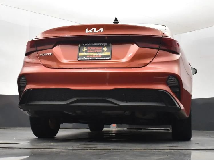 Used 2024 Kia Forte LXS FWD image 13