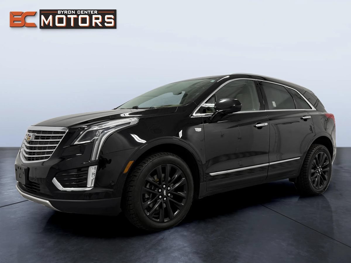 Used 2018 Cadillac XT5 Platinum w/ Driver Assist Package AWD/4WD image 2