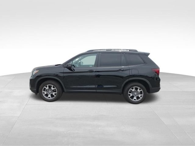 Used 2023 Honda Passport TrailSport image 5
