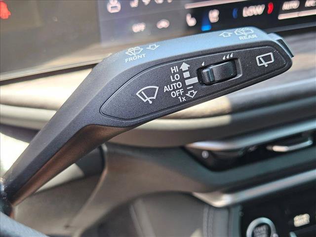 Certified 2025 Audi Q5 Premium AWD/4WD image 16