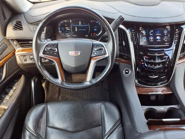 Used 2019 Cadillac Escalade ESV Luxury AWD/4WD image 6