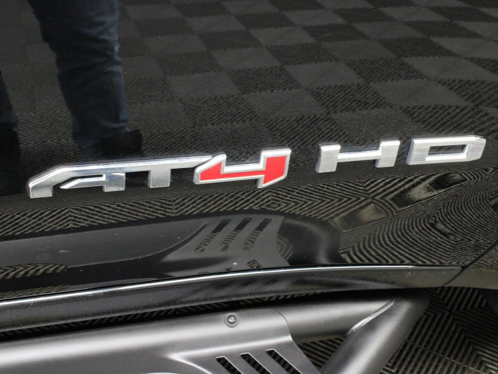 Used 2024 GMC Sierra 2500 AT4 image 56