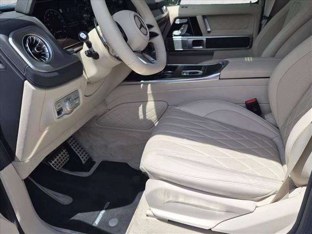 Used 2027 Mercedes-Benz G 63 AMG 4MATIC image 16