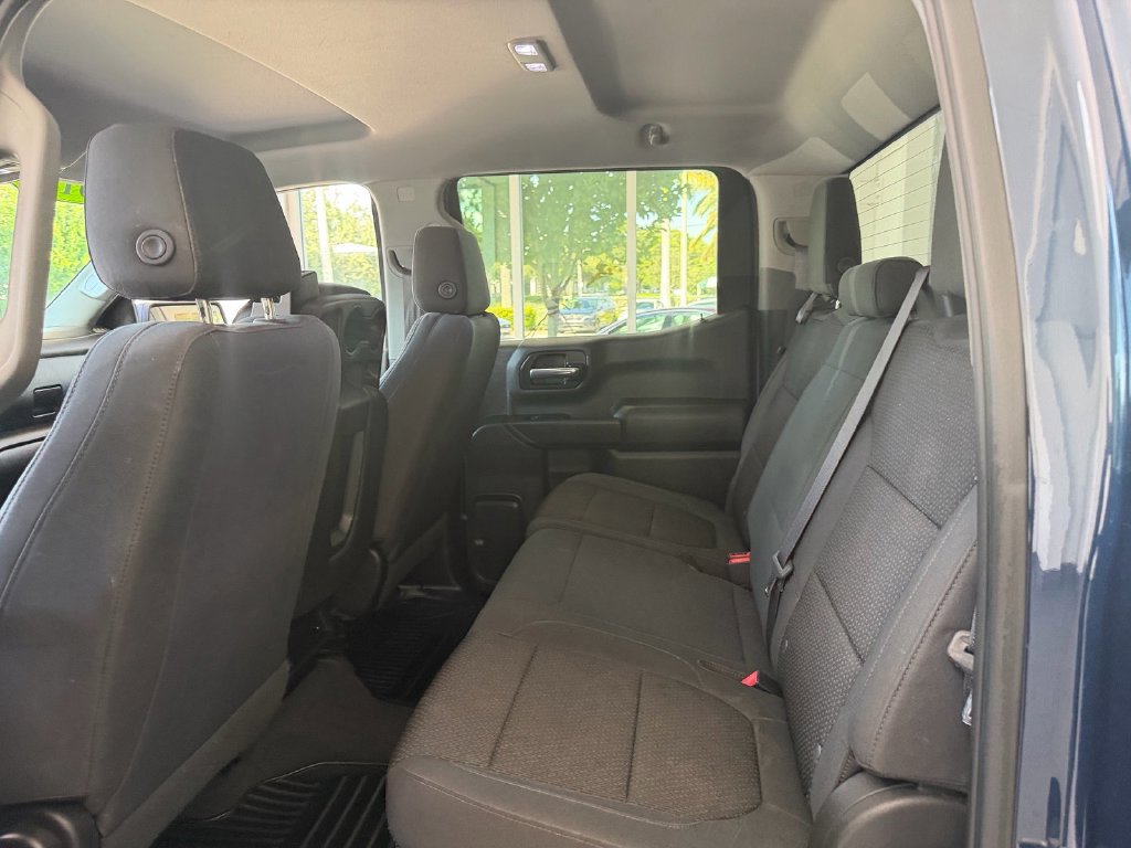 Used 2019 Chevrolet Silverado 1500 Custom Trail Boss w/ Custom Convenience Package AWD/4WD image 11