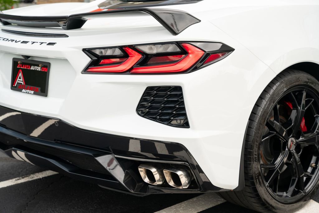 Used 2020 Chevrolet Corvette Stingray Premium Cpe w/ 3LT Preferred Equipment Group RWD image 15