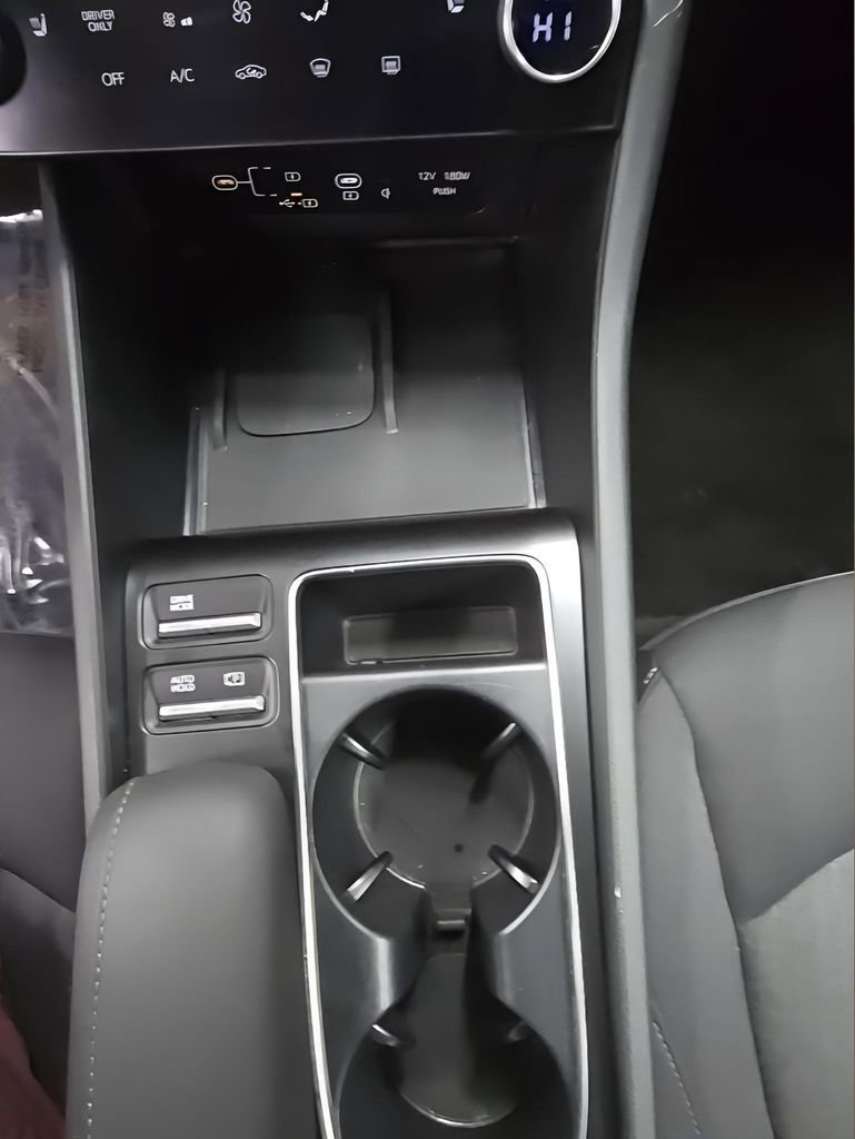 Certified 2025 Hyundai Sonata SEL image 27