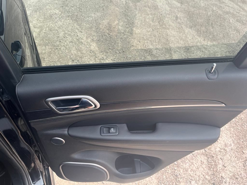 Used 2018 Jeep Grand Cherokee High Altitude AWD/4WD image 32