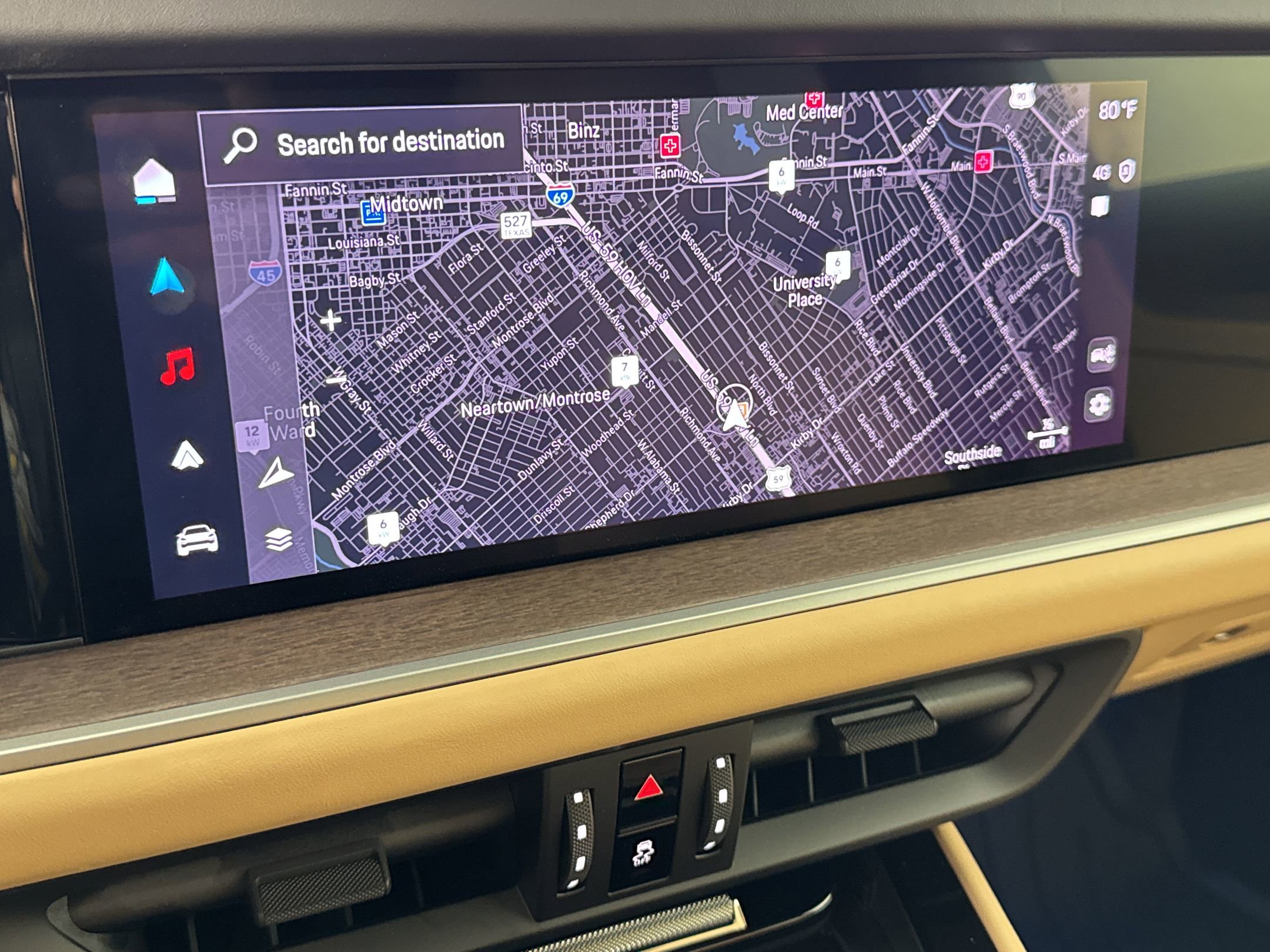 Certified 2025 Porsche Cayenne S image 24