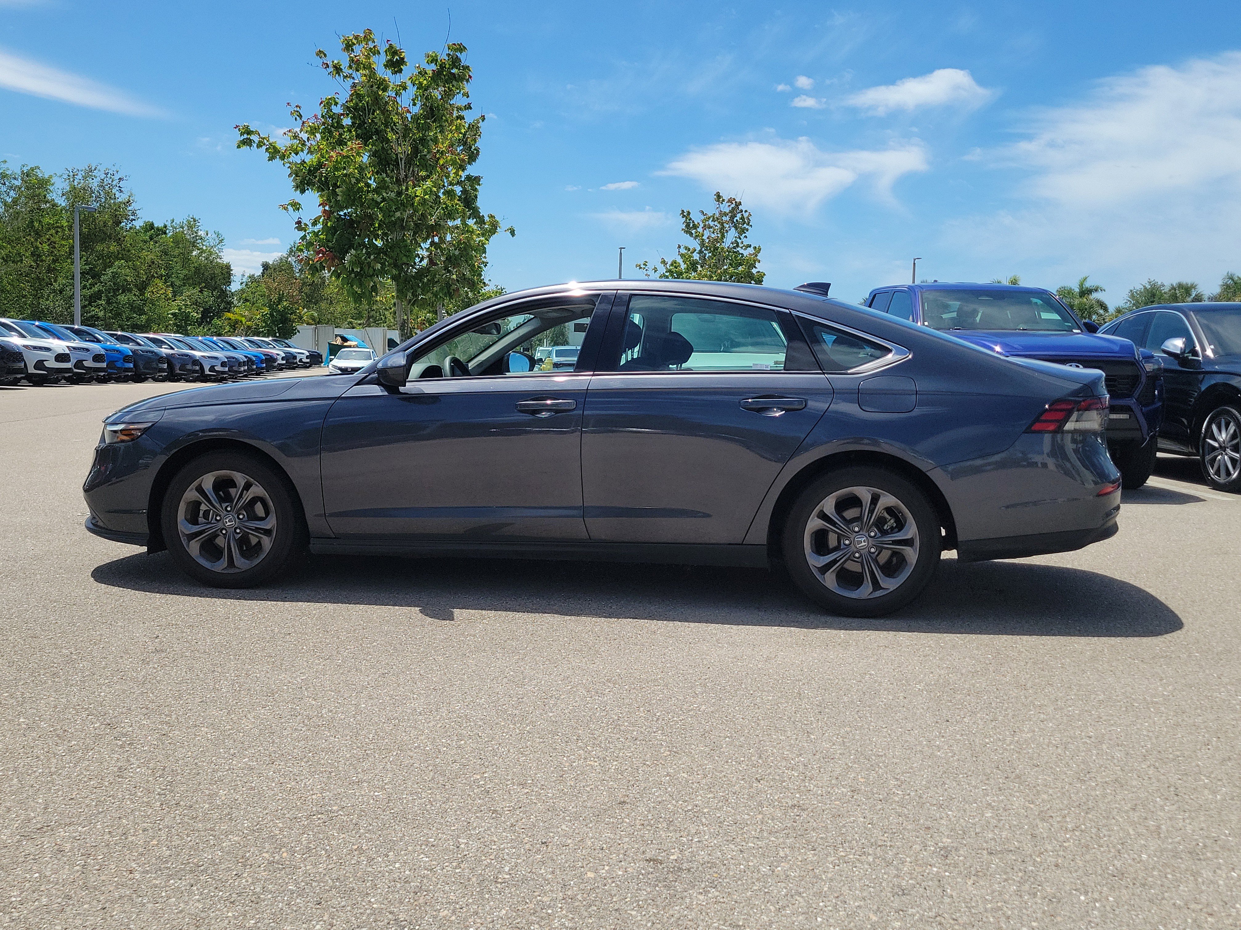 Used 2024 Honda Accord EX image 7