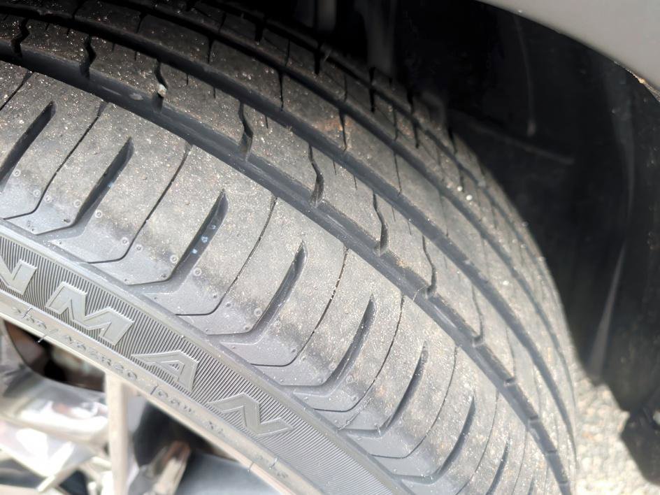 Used 2019 INFINITI QX50 Essential w/ Sensory Package image 29