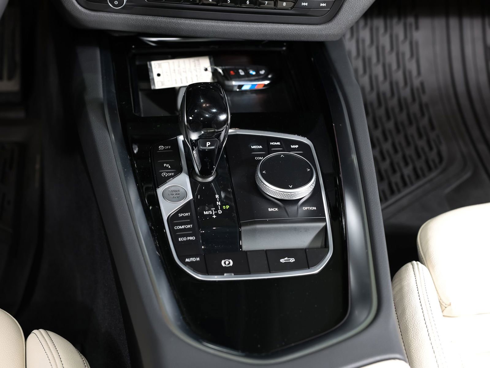 Used 2026 BMW Z4 sDrive30i w/ Convenience Package image 40