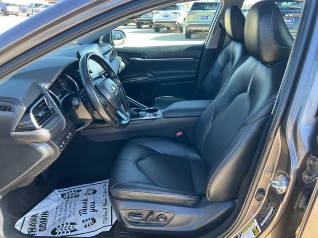 Used 2023 Toyota Camry XSE FWD image 11