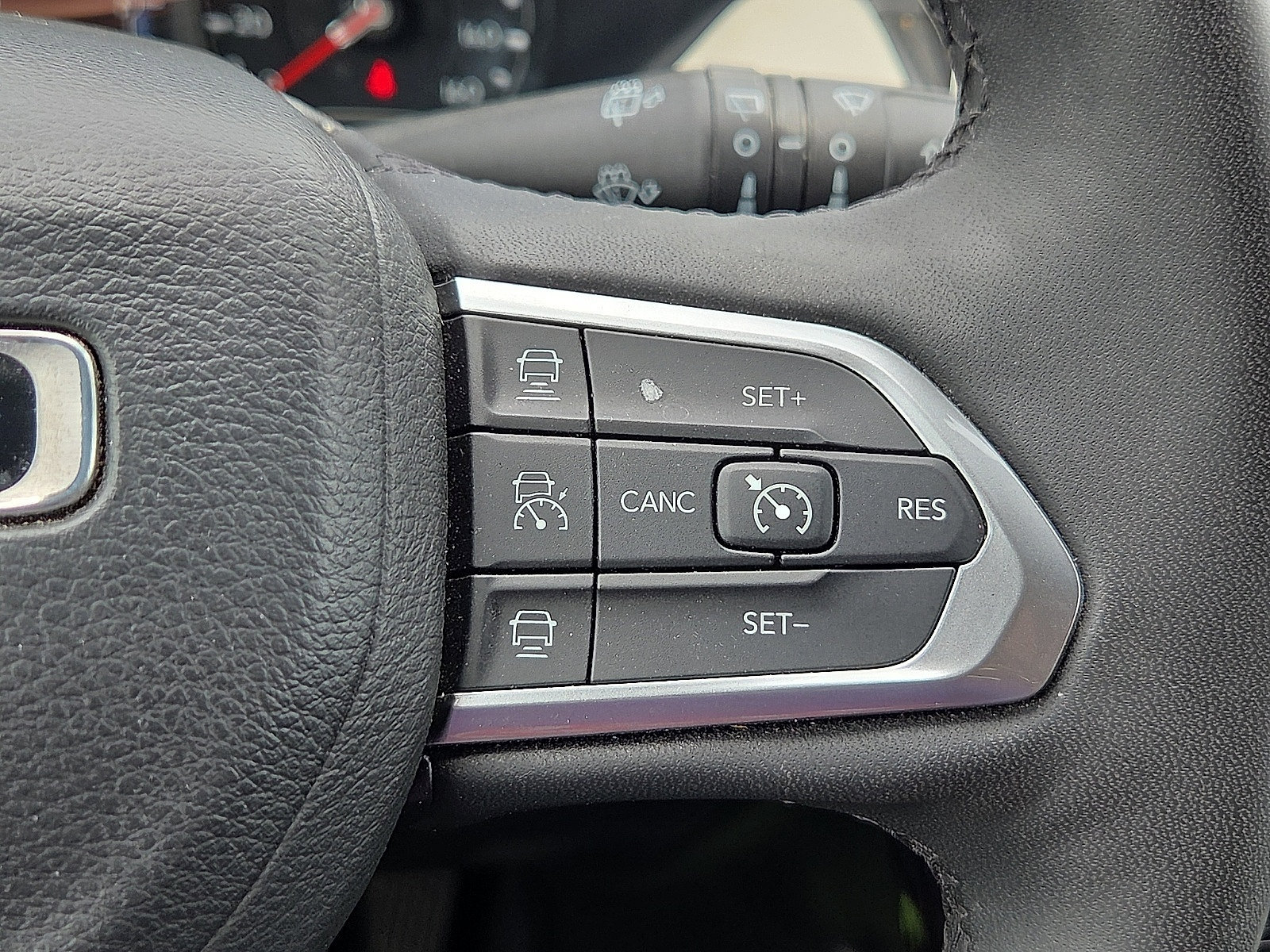 Used 2025 Jeep Compass Limited AWD/4WD image 20