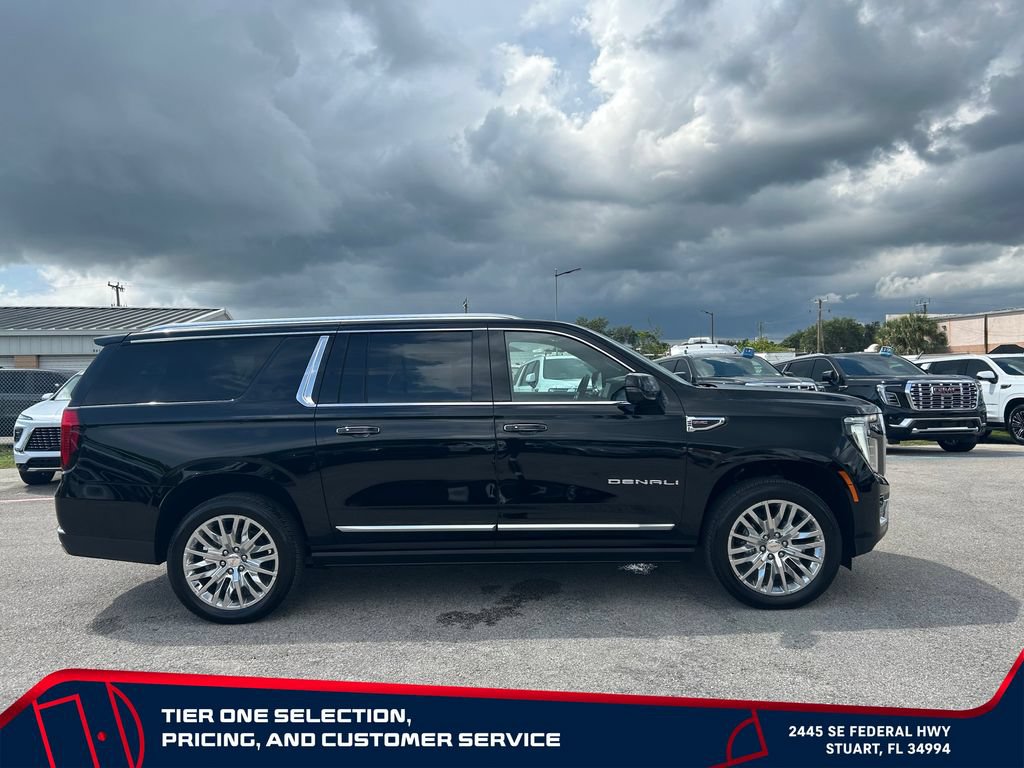 New 2026 GMC Yukon XL Denali w/ Denali Reserve Package AWD/4WD image 8