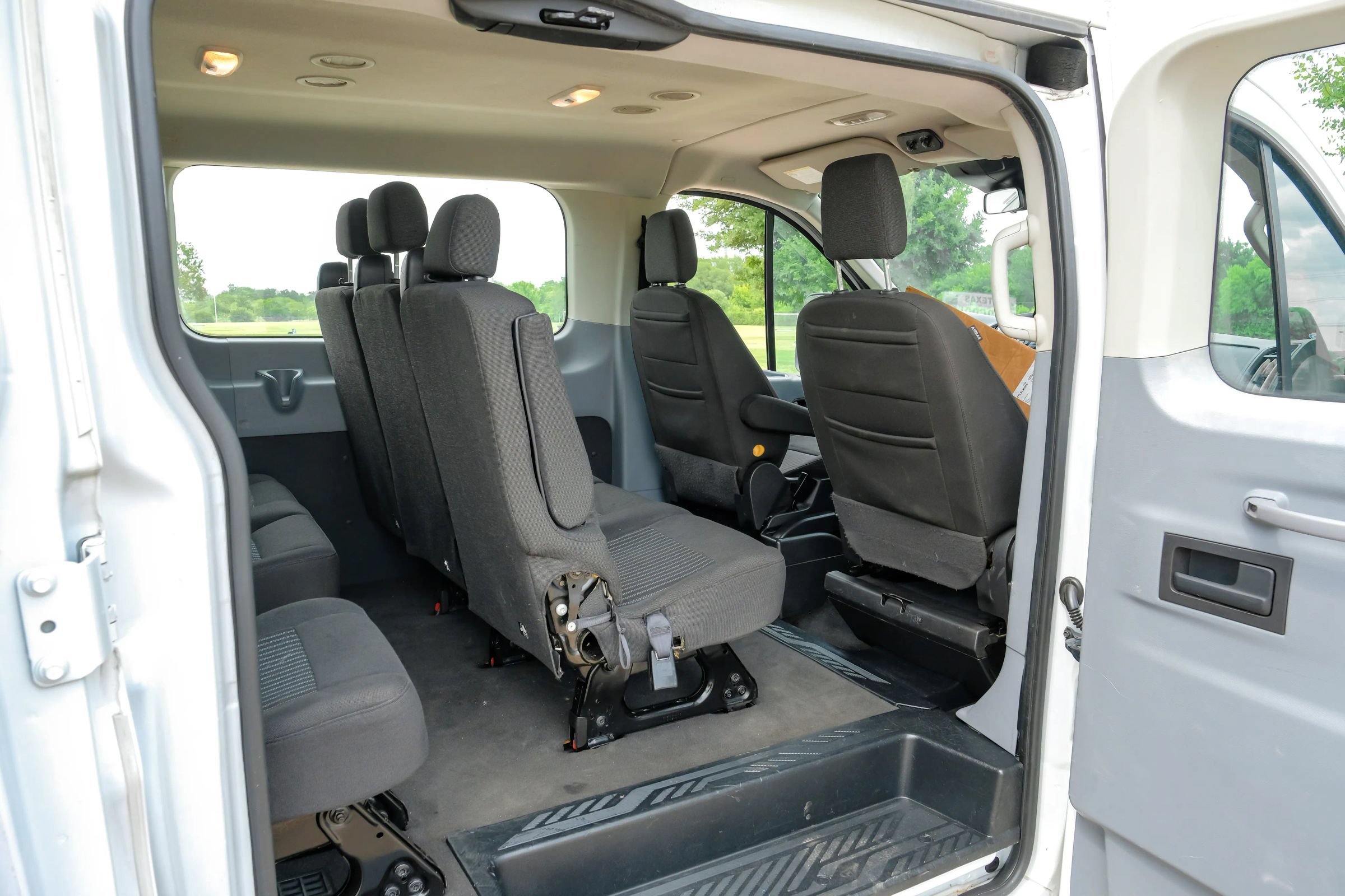 Used 2018 Ford Transit 350 XLT RWD image 32