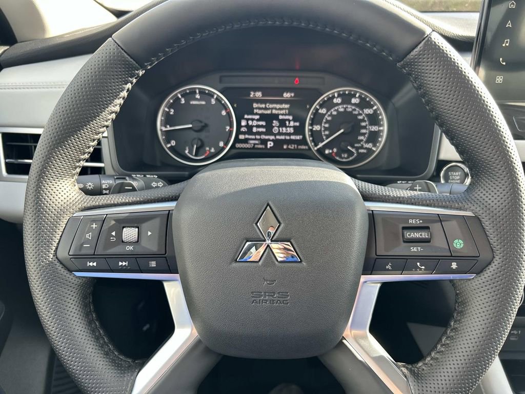 New 2026 Mitsubishi Outlander SE AWD/4WD image 31