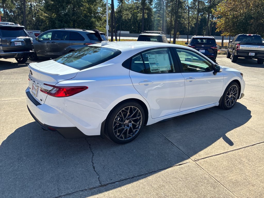 New 2026 Toyota Camry SE w/ Convenience Package FWD image 7