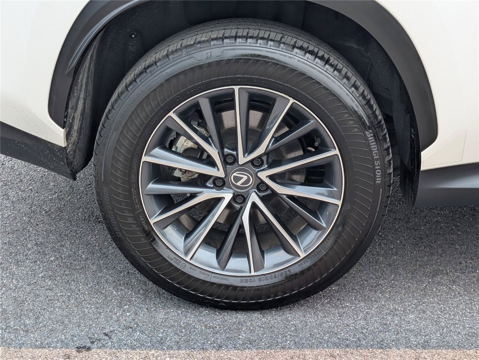 Certified 2025 Lexus NX 350 AWD w/ Accessory Package (2T) image 10