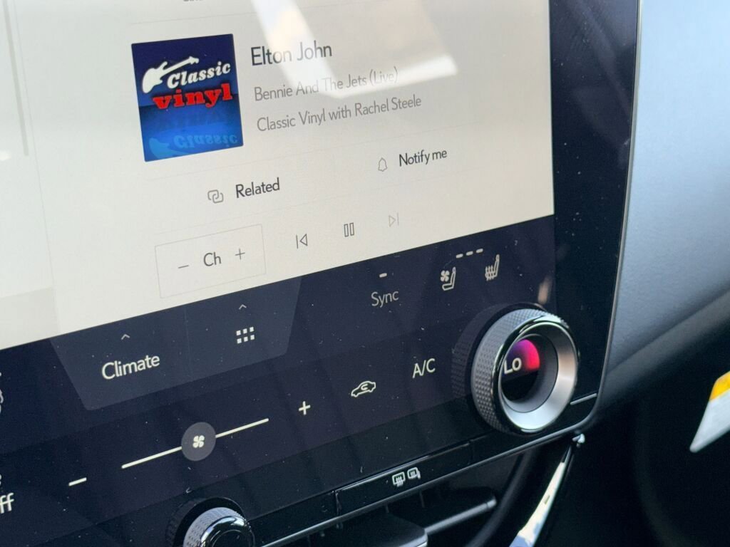 New 2026 Lexus NX 450h+ F Sport image 8