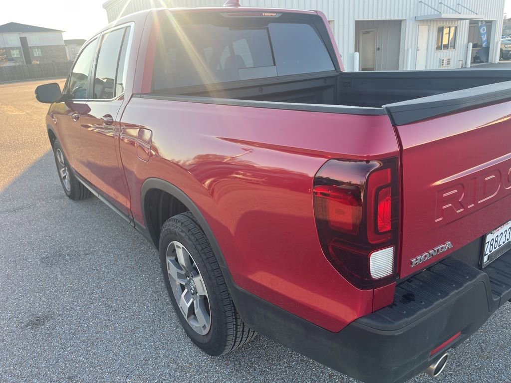 Used 2025 Honda Ridgeline RTL image 5