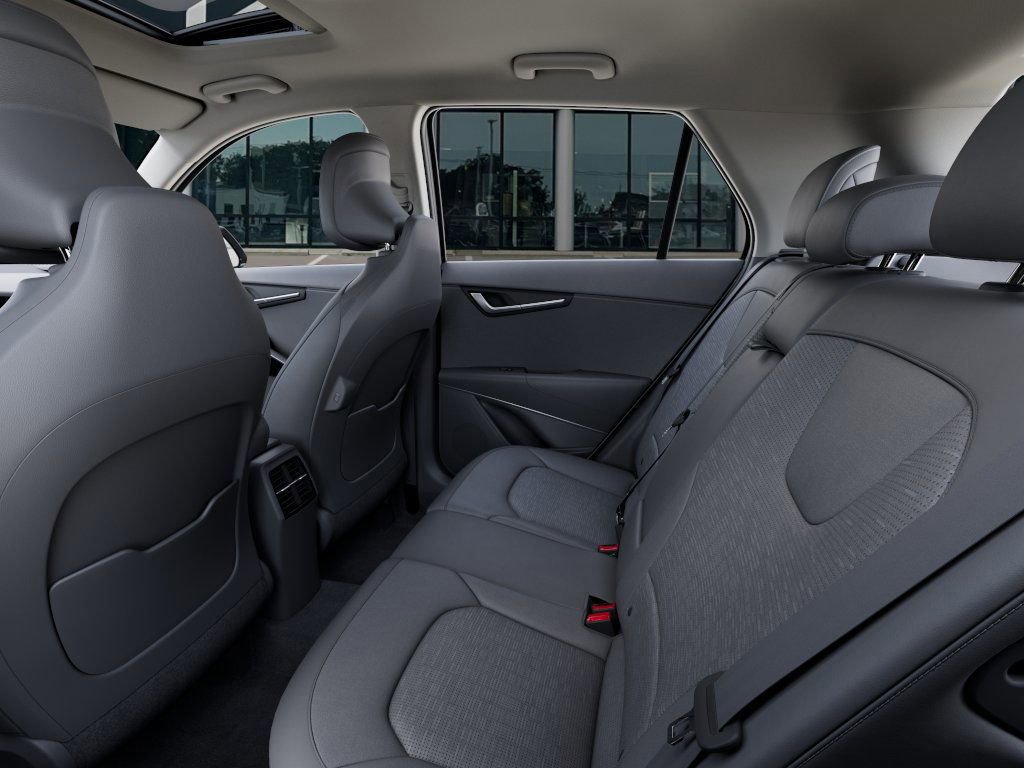 New 2026 Kia Niro SX image 19