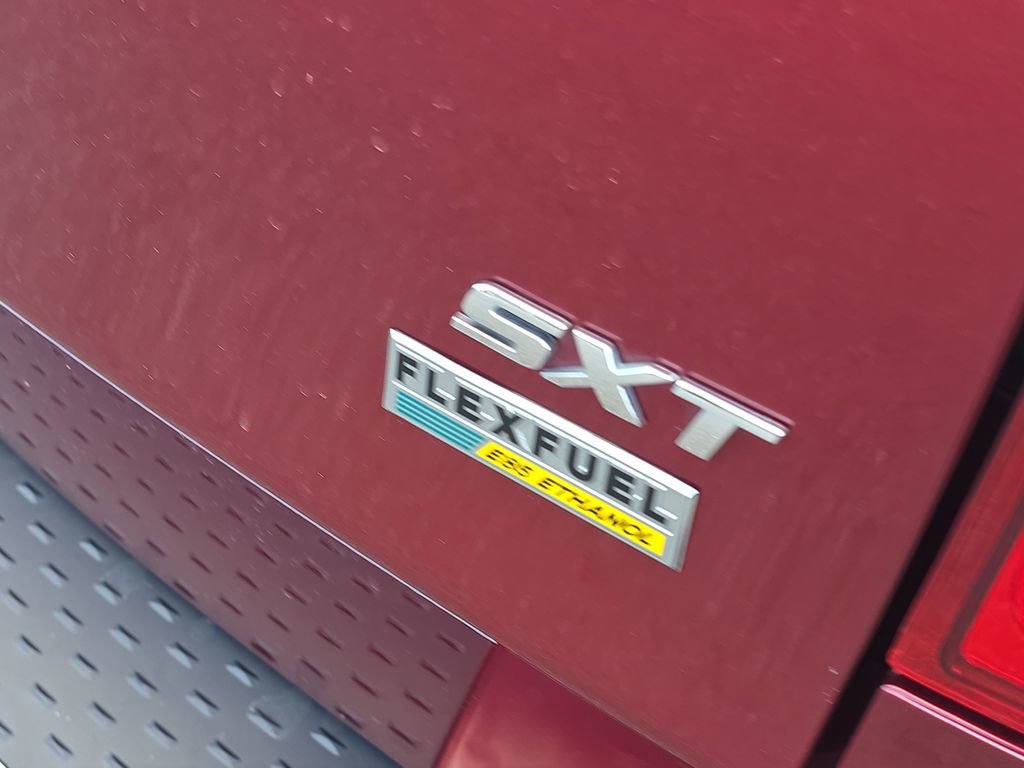 Used 2019 Dodge Grand Caravan SXT image 6