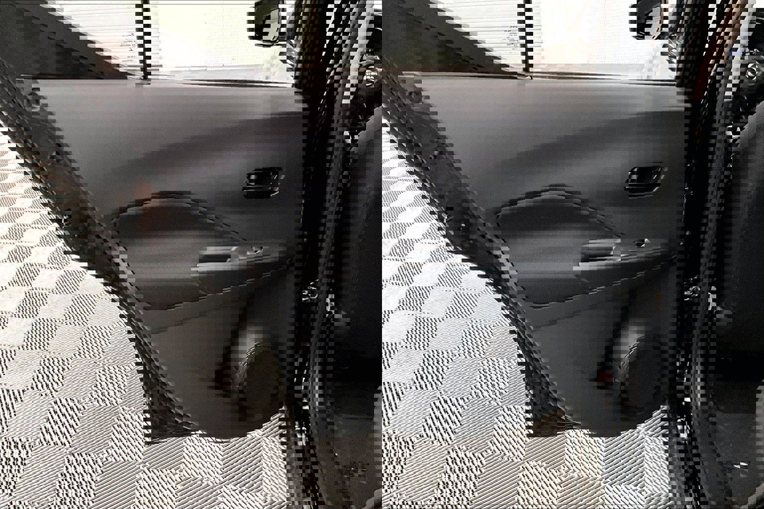 New 2025 Nissan Kicks Play S image 58