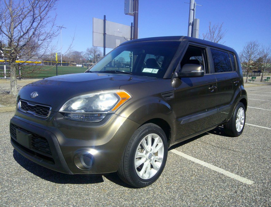 Used 2012 Kia Soul + image 17