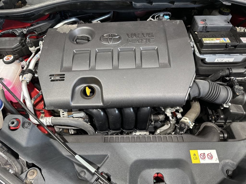 Certified 2022 Toyota C-HR XLE FWD image 20