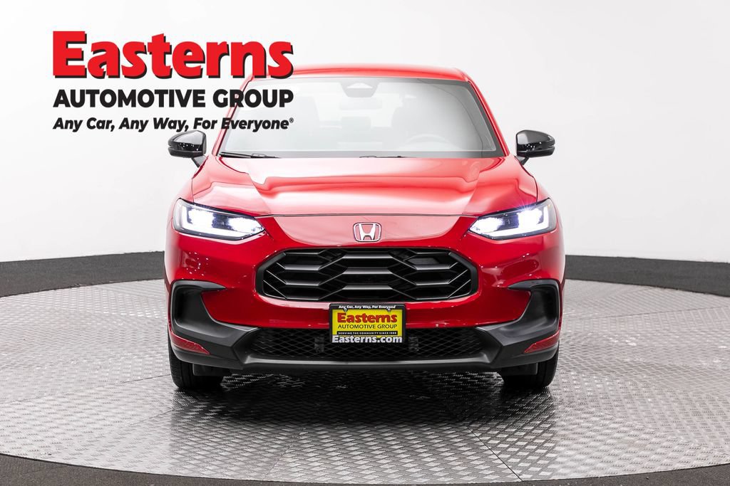 Used 2024 Honda HR-V Sport image 2