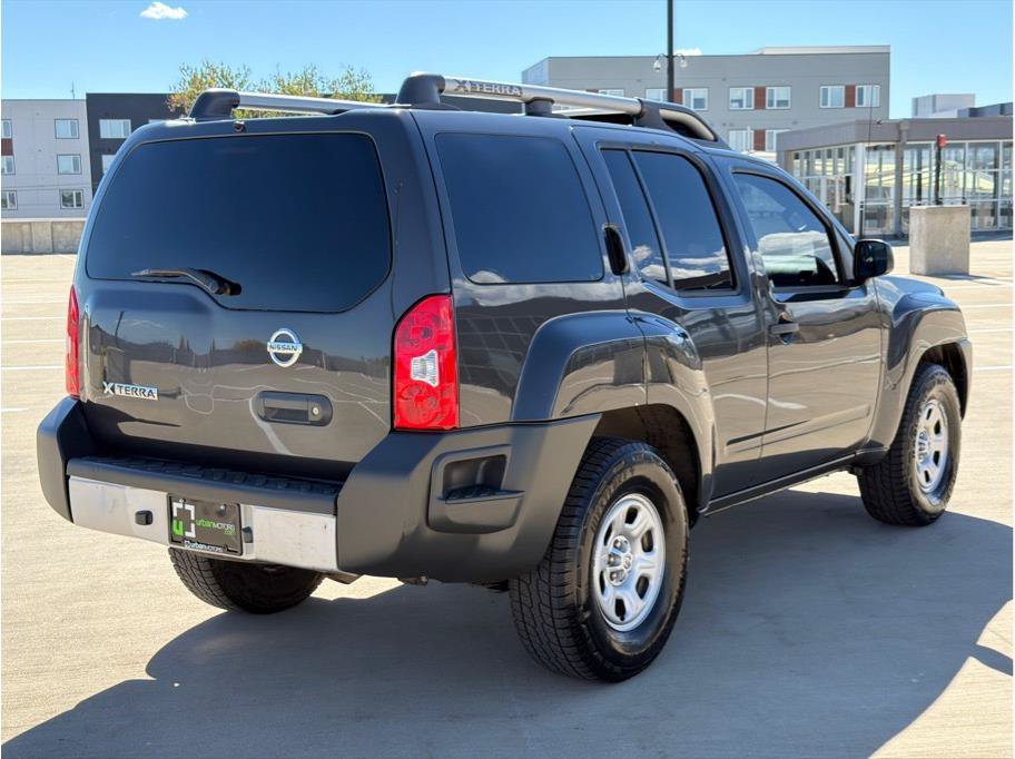 Used 2014 Nissan Xterra X AWD/4WD image 8