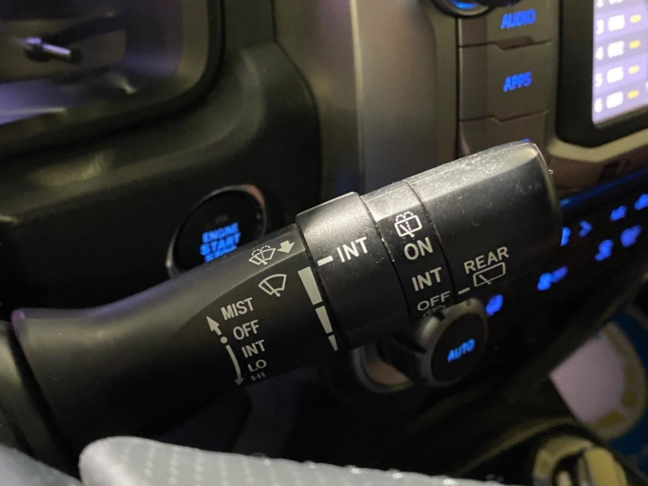 Used 2018 Toyota 4Runner Limited AWD/4WD image 21