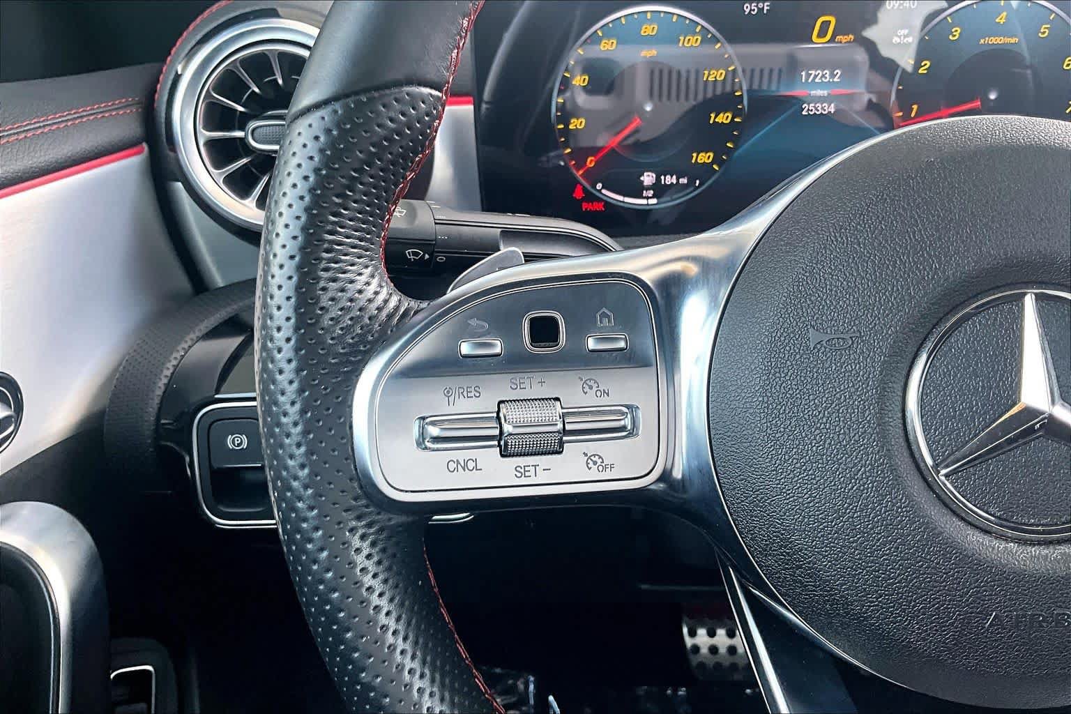 Used 2023 Mercedes-Benz CLA 250 image 21