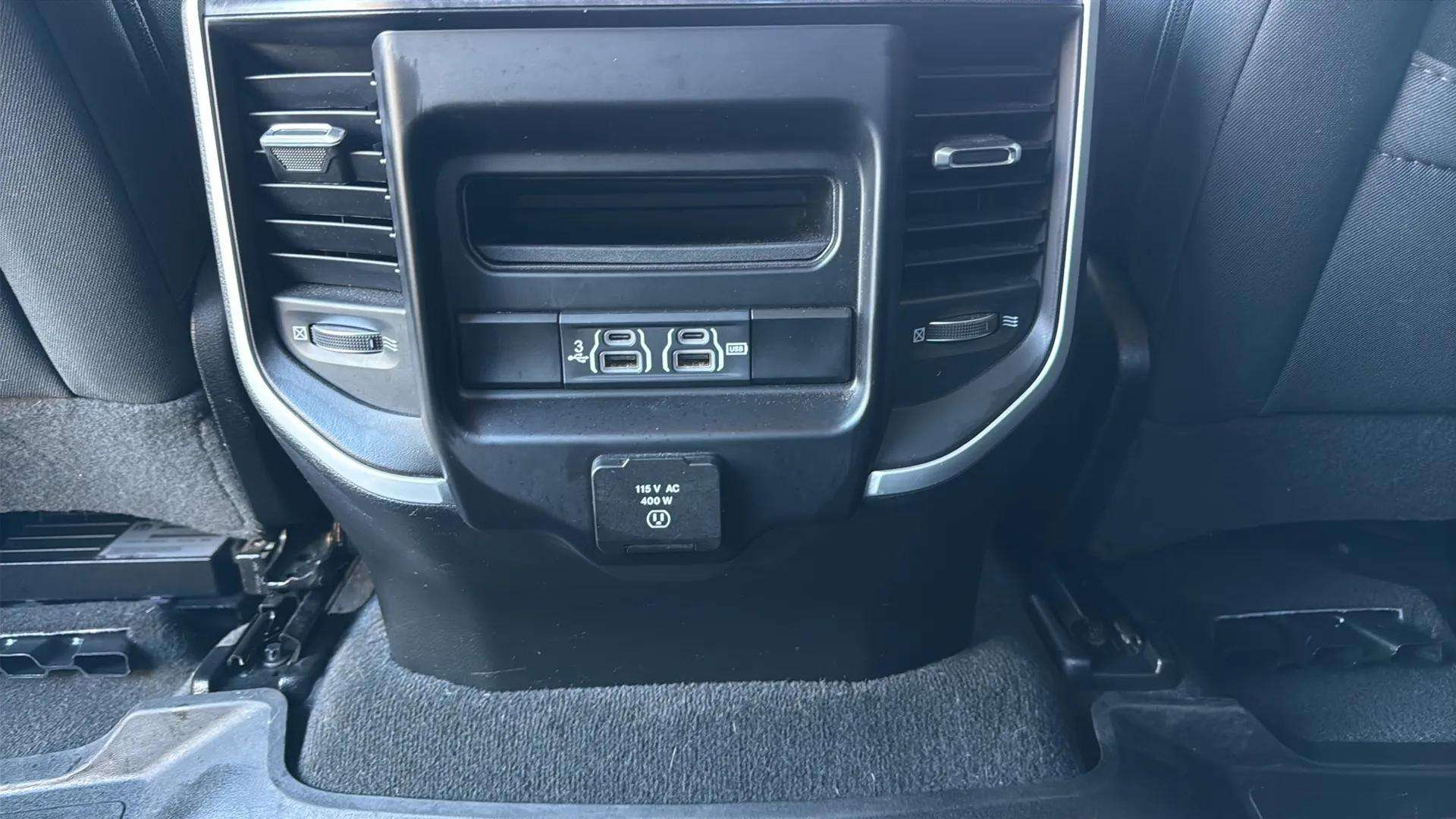 Used 2020 RAM 1500 Big Horn image 34