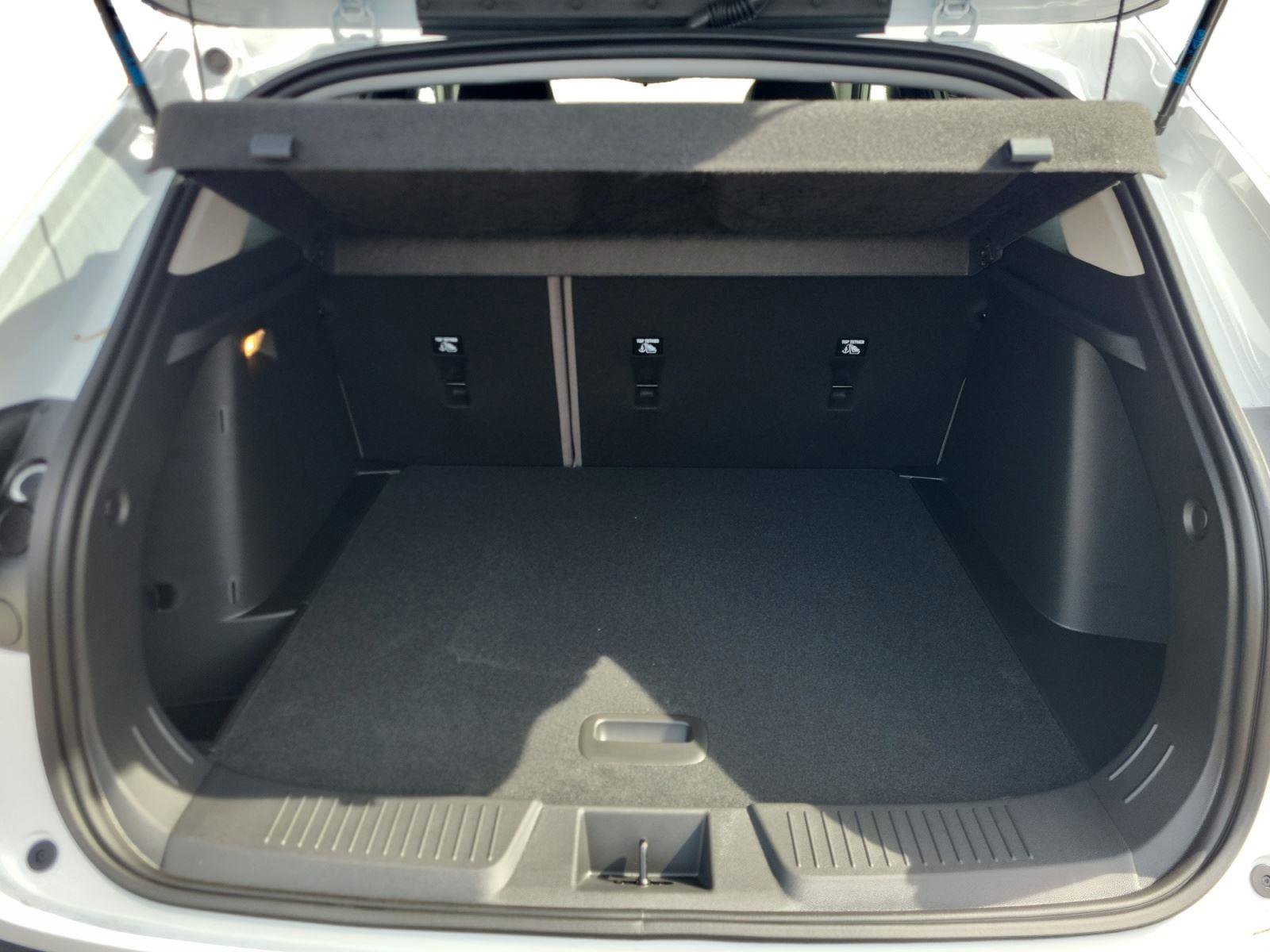 New 2026 Chevrolet Trax ACTIV w/ Driver Confidence Package FWD image 21